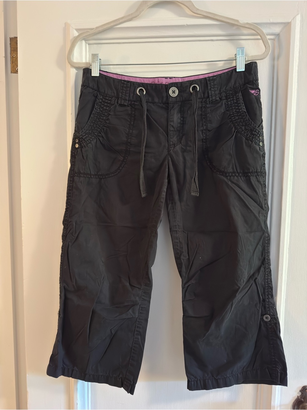 Esprit Black Cropped Drawstring Cargo Shorts with Pink Waist Trim